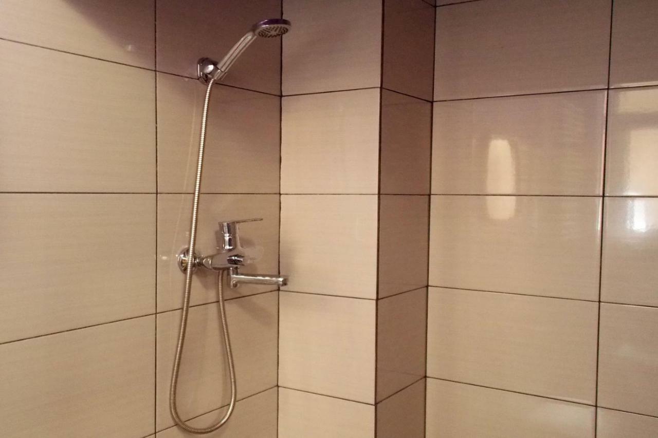 Apartment At Teodora Sqr Львов Экстерьер фото