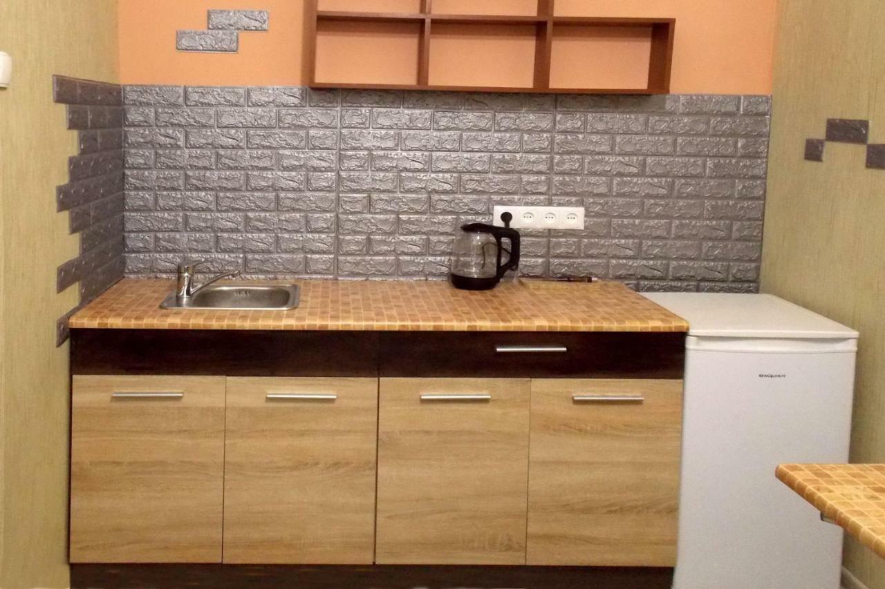 Apartment At Teodora Sqr Львов Экстерьер фото